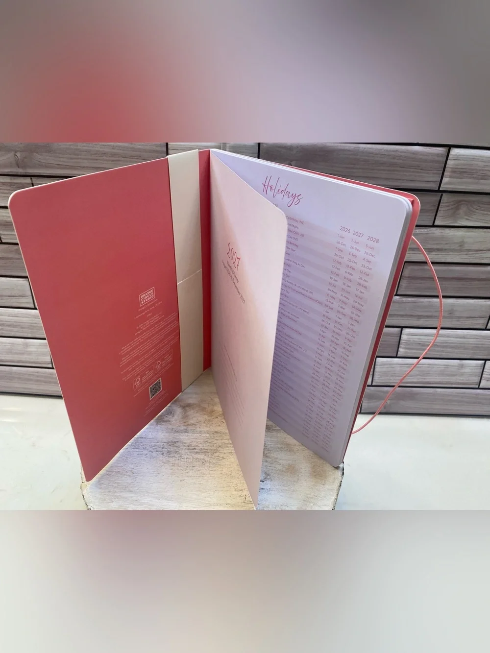 Orange Clrcle Studio ❤️2026-2027 Monthly Planner 17mo. Rose Cross